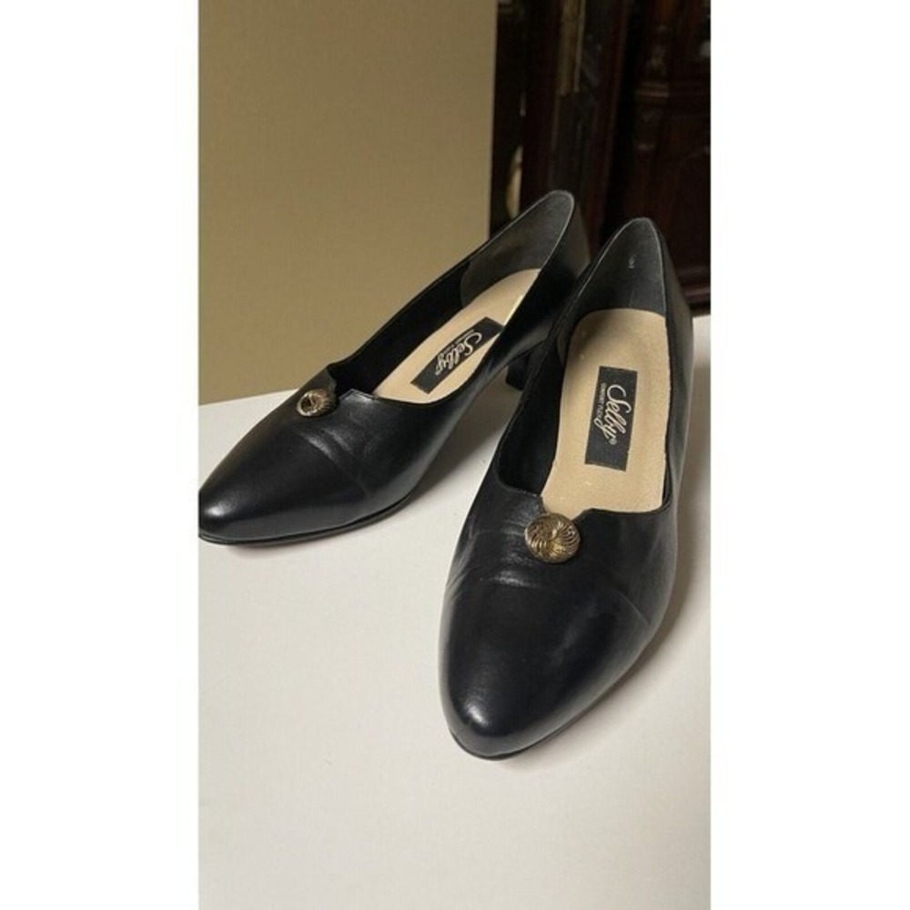 Vintage Selby Comfort Flex Black Leather Pumps Gold Tone Accent Low Heel 9.5